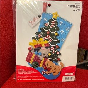 Bucilla “Pawfect Gift” Cat Felt 18” Stocking Kit - New